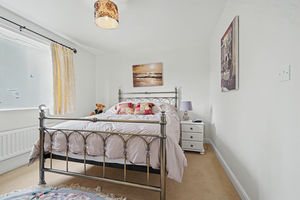 Photo 32- click for photo gallery